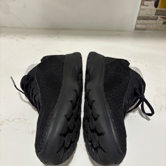 Skechers Womens Performance Go Walk 4 Shoes Training Running Size 9.5 Black - Picture 2 of 10